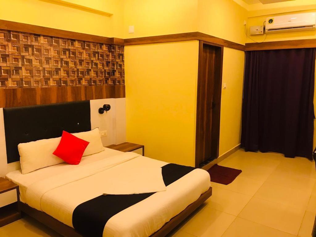 Hotel Keerthana Puttur Puttur  Luaran gambar