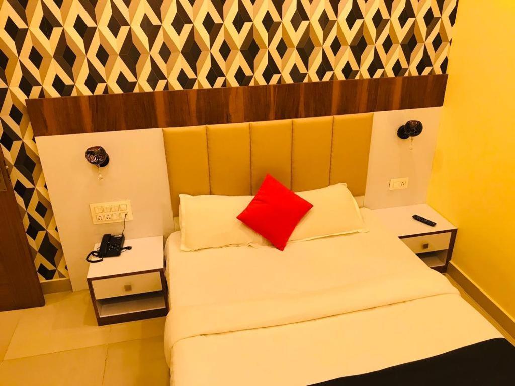 Hotel Keerthana Puttur Puttur  Luaran gambar
