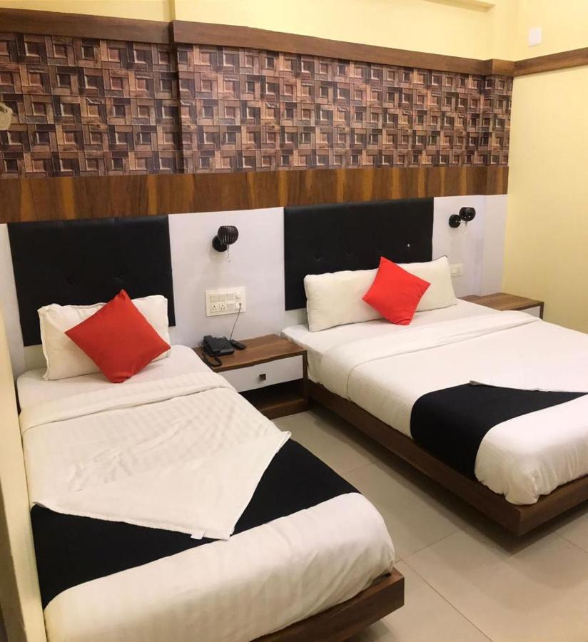 Hotel Keerthana Puttur Puttur  Luaran gambar