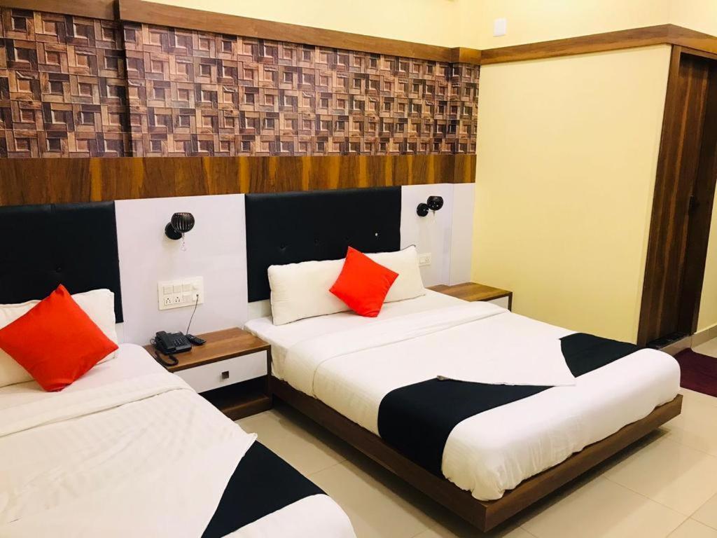 Hotel Keerthana Puttur Puttur  Luaran gambar