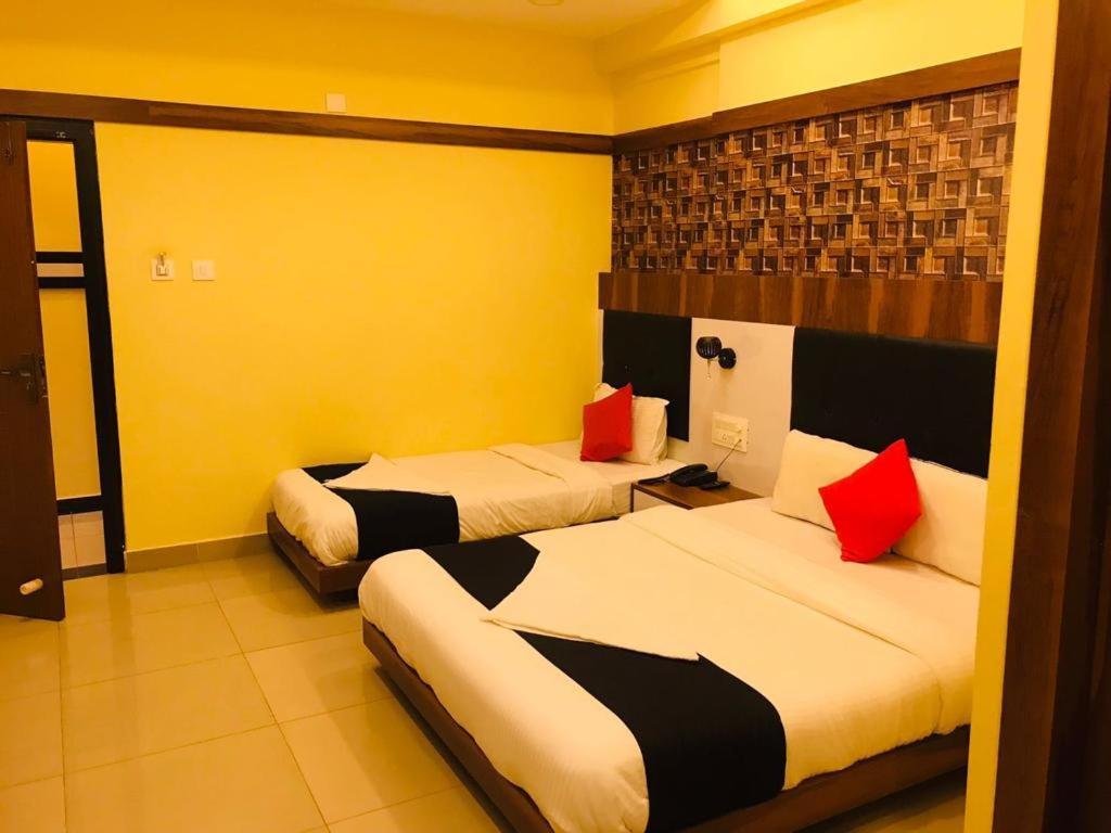 Hotel Keerthana Puttur Puttur  Luaran gambar